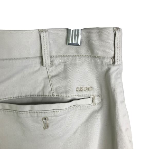 Izod Saltwear Chino Short Size 32 Light Khaki Stretch Flat Front Summer Classic - Picture 2 of 9